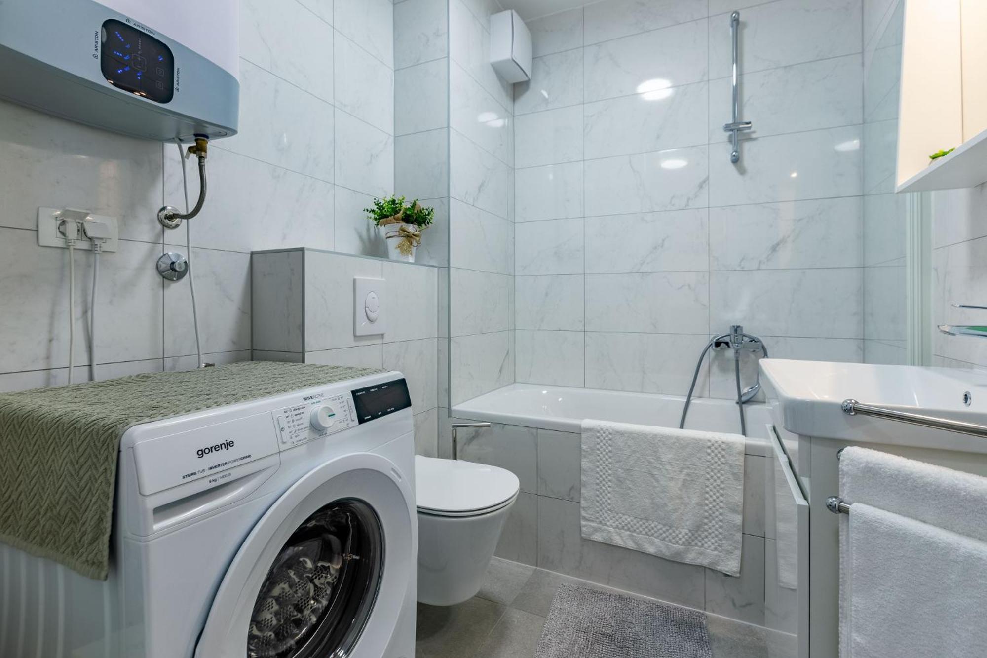 Campanula Apartment With Balcony ザダル エクステリア 写真